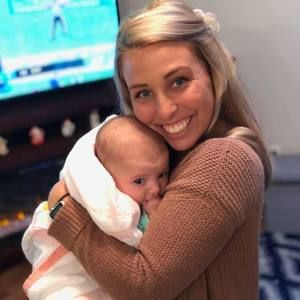 Meet your Posher, Becca